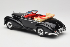 Mercedes 300S W188 Roadster Černý Welly 1:18 801-3271398 Kov – obrázek 7 z 8