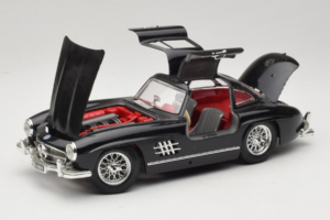Mercedes 300SL Černý Bburago 1:18 3015-M3 Kov – obrázek 2 z 8