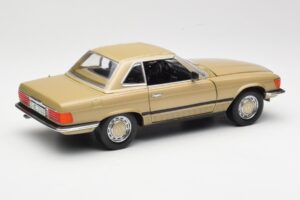 Mercedes 350 SL R107 Zlatý Sun Star 1:18 MB004 Kov – obrázek 3 z 8