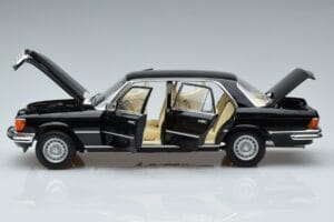 Mercedes 450 SEL 6.9 W116 Limitovaná Edice Norev 1:18 183458 Kov – obrázek 4 z 8