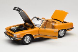Mercedes 450 SL R107 Cayenne Orange Norev 1:18 183350 Kov – obrázek 2 z 10