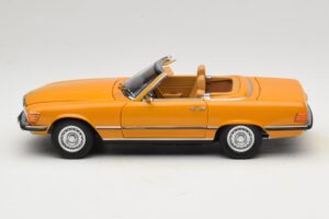 Mercedes 450 SL R107 Cayenne Orange Norev 1:18 183350 Kov – obrázek 6 z 10