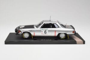 Mercedes 450 SLC 5.0 C107 Hertz #6 H. Mikkola Rally Bandama 1979 Winner Minichamps 1:18 107793206 Pryskyřice – obrázek 3 z 6