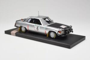 Mercedes 450 SLC 5.0 C107 Hertz #6 H. Mikkola Rally Bandama 1979 Winner Minichamps 1:18 107793206 Pryskyřice – obrázek 4 z 6