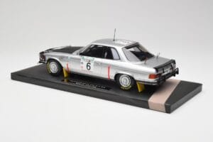 Mercedes 450 SLC 5.0 C107 Hertz #6 H. Mikkola Rally Bandama 1979 Winner Minichamps 1:18 107793206 Pryskyřice – obrázek 5 z 6
