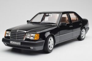 Mercedes 500E W124 Černý Limitovaná Edice Norev 1:18 183949 Kov – obrázek 9 z 12