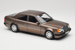 Mercedes 500E W124 Impala Metallic Norev 1:18 183954 Kov – obrázek 6 z 8