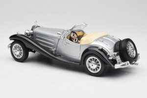 Mercedes 500K Roadster Stříbrný Bburago 1:18 3020-M1 Kov – obrázek 7 z 8