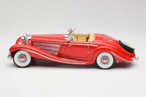 Mercedes 500K Special Roadster Červený Maisto 1:18 56058 Kov – obrázek 4 z 8