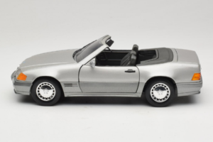 Mercedes 500SL R129 Stříbrný Tchibo 1:18 TC001 Kov – obrázek 4 z 8