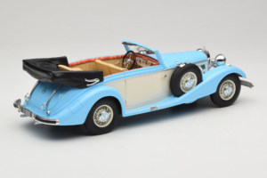 Mercedes 540K Kabriolet Modrý Bílý Cult Models 1:18 CML184-2 Kov – obrázek 2 z 6