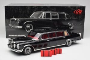 Mercedes 600 Pullman W100 Černý NZG 1:18 1071/50 Kov – obrázek 8 z 8