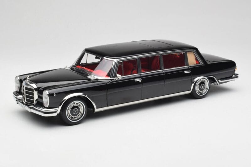 Mercedes 600 Pullman W100 Černý NZG 1:18 1071/50 Kov