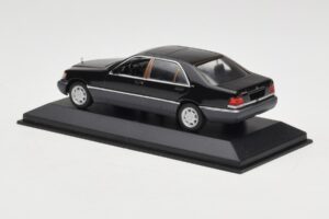 Mercedes 600 SEL W140 Black Metallic Minichamps 1:43 940035400 Kov – obrázek 3 z 4