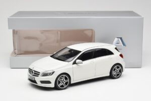 Mercedes A-Class W176 Cirrus Bílý Norev 1:18 B66960126 Kov – obrázek 8 z 8