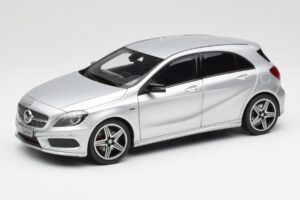 Mercedes A-Class W176 Polar Stříbrný Norev 1:18 B66960139 Kov