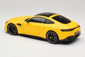 Mercedes AMG GT 43 C192 Turbo Sun Yellow NZG 1:18 B66960587 Kov – obrázek 7 z 8