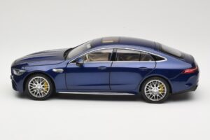 Mercedes AMG GT63 S X290 Brilliant Blue Norev 1:18 B66960461 Kov – obrázek 4 z 8