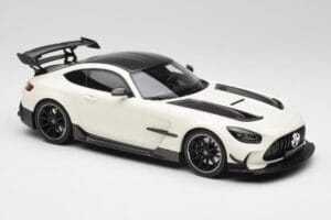 Mercedes AMG GT C190 Black Series Designo Diamond Bílý Metallic Minichamps 1:18 155032022 Kov – obrázek 4 z 6