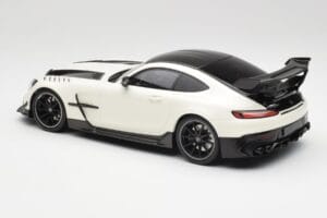 Mercedes AMG GT C190 Black Series Designo Diamond Bílý Metallic Minichamps 1:18 155032022 Kov – obrázek 5 z 6