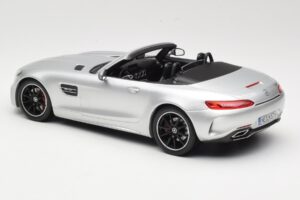 Mercedes AMG GT C Roadster R190 Stříbrný Norev 1:18 183453 Kov – obrázek 5 z 6