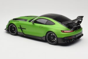 Mercedes AMG GT C190 Black Series Green Hell Magno Minichamps 1:18 155032020 Kov – obrázek 5 z 6