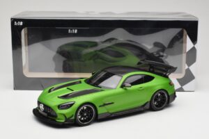 Mercedes AMG GT C190 Black Series Green Hell Magno Minichamps 1:18 155032020 Kov – obrázek 6 z 6