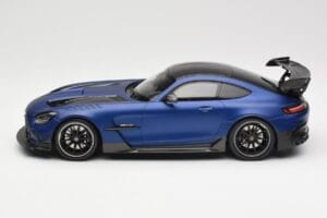 Mercedes AMG GT C190 Black Series Spectral Blue Magno Minichamps 1:18 155032021 Kov – obrázek 3 z 6