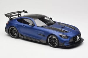 Mercedes AMG GT C190 Black Series Spectral Blue Magno Minichamps 1:18 155032021 Kov – obrázek 4 z 6