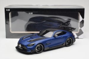 Mercedes AMG GT C190 Black Series Spectral Blue Magno Minichamps 1:18 155032021 Kov – obrázek 6 z 6