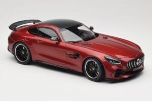 Mercedes AMG GT R C190 Jupiter Red Metallic Minichamps 1:18 155036027 Kov – obrázek 4 z 6