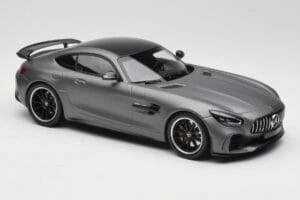 Mercedes AMG GT R C190 Matný Šedý Metalíza Minichamps 1:18 155036026 Kov – obrázek 4 z 6