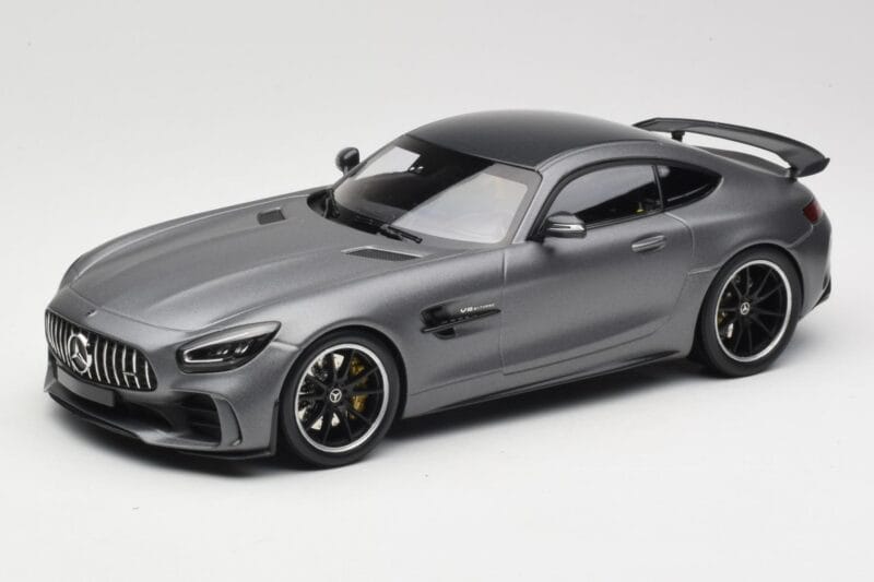 Mercedes AMG GT R C190 Matný Šedý Metalíza Minichamps 1:18 155036026 Kov