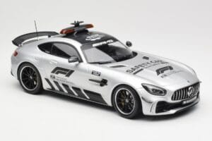 Mercedes AMG GT R C190 Safety Car F1 2019 Minichamps 1:18 155036090 Kov – obrázek 4 z 6