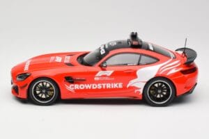 Mercedes AMG GT R C190 Safety Car F1 2021 Minichamps 1:18 155036095 Kov – obrázek 3 z 6