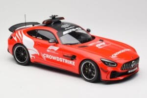 Mercedes AMG GT R C190 Safety Car F1 2021 Minichamps 1:18 155036095 Kov – obrázek 4 z 6