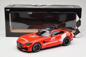 Mercedes AMG GT R C190 Safety Car F1 2021 Minichamps 1:18 155036095 Kov – obrázek 6 z 6