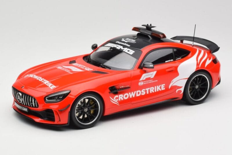 Mercedes AMG GT R C190 Safety Car F1 2021 Minichamps 1:18 155036095 Kov