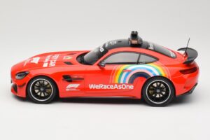 Mercedes AMG GT R C190 Safety Car F1 Mugello GP 2020 Minichamps 1:18 155036094 Kov – obrázek 3 z 6