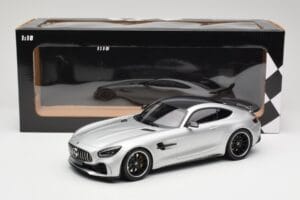 Mercedes AMG GT R C190 Stříbrný Minichamps 1:18 155036025 Kov – obrázek 6 z 6