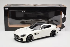 Mercedes AMG GT R C190 Bílý Metalíza Minichamps 1:18 155036028 Kov – obrázek 6 z 6