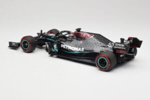 Mercedes AMG Petronas W11 #63 G. Russell Sakhir GP 2020 Minichamps 1:18 110201663 Kov – obrázek 5 z 6
