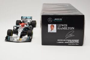 Mercedes AMG Petronas Motorsport W10 #44 L. Hamilton Winner Monaco GP 2019 Minichamps 1:18 110190644 Kov – obrázek 6 z 6