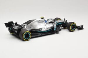 Mercedes AMG Petronas Motorsport W10 #77 V. Bottas 2nd Place Chinese GP 2019 Minichamps 1:18 110190377 Kov – obrázek 2 z 6