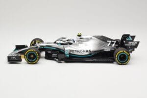Mercedes AMG Petronas Motorsport W10 #77 V. Bottas 2nd Place Chinese GP 2019 Minichamps 1:18 110190377 Kov – obrázek 3 z 6