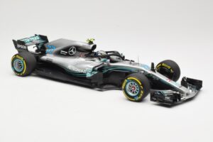 Mercedes AMG Petronas W09 #77 V. Bottas F1 2018 Minichamps 1:18 110180077 Kov – obrázek 4 z 6