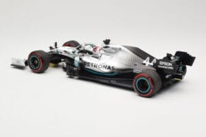 Mercedes AMG Petronas W10 #44 L. Hamilton Winner German GP 2019 Minichamps 1:18 110191144 Kov – obrázek 5 z 6