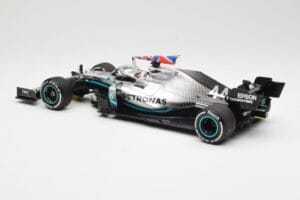 Mercedes AMG Petronas W10 #44 L. Hamilton Winner British GP 2019 Minichamps 1:18 110191044 Kov – obrázek 5 z 6