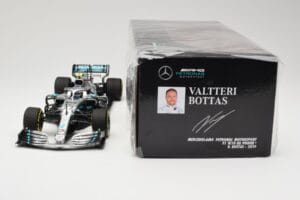 Mercedes AMG Petronas W10 #77 V. Bottas F1 2019 Minichamps 1:18 110190077 Kov – obrázek 6 z 6