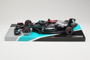 Mercedes AMG Petronas W12 E Performance #44 L. Hamilton Bahrain GP 2021 Minichamps 1:18 113210144 Kov